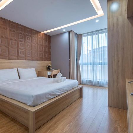 22Housing Hotel & Residence 81 Linh Lang Hanoï Extérieur photo