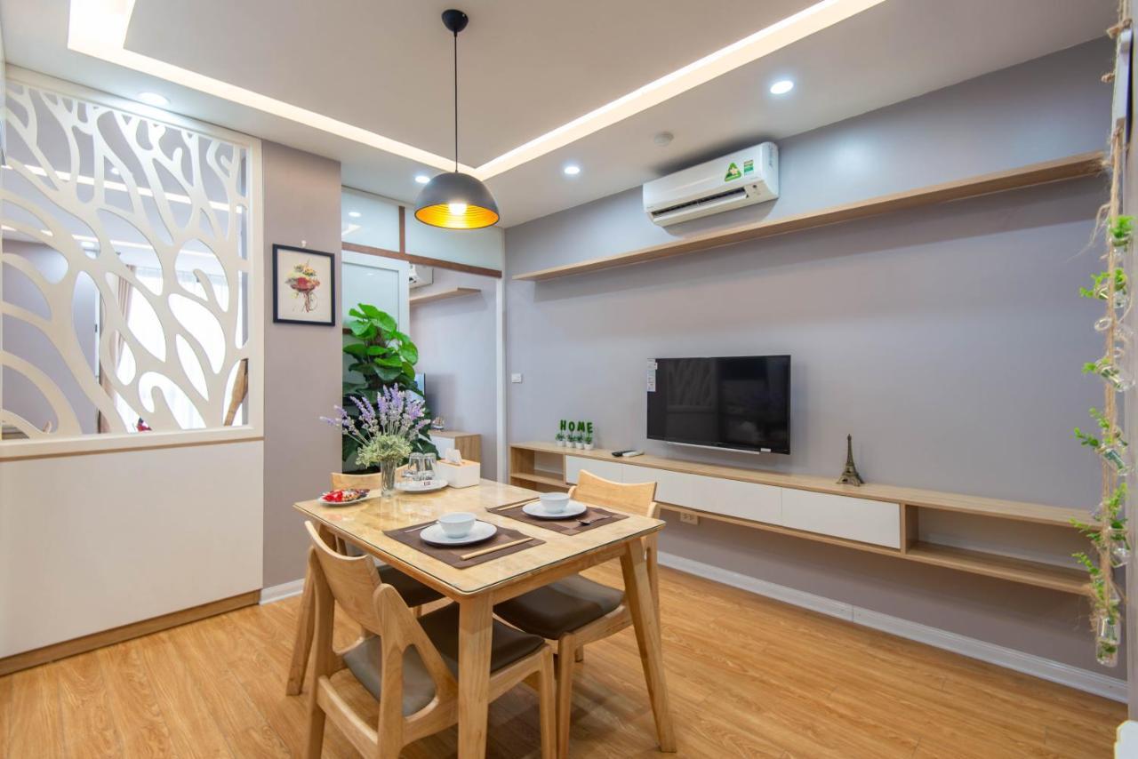 22Housing Hotel & Residence 81 Linh Lang Hanoï Extérieur photo