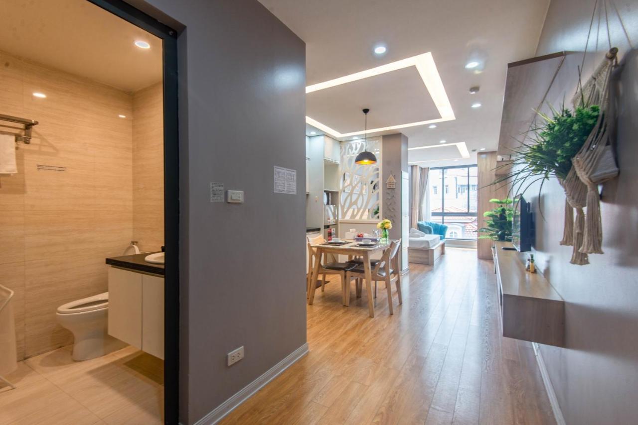 22Housing Hotel & Residence 81 Linh Lang Hanoï Extérieur photo