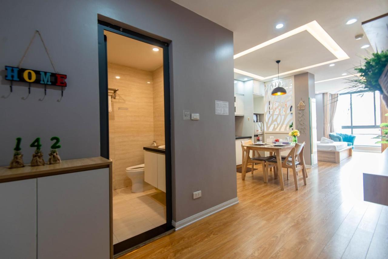 22Housing Hotel & Residence 81 Linh Lang Hanoï Extérieur photo